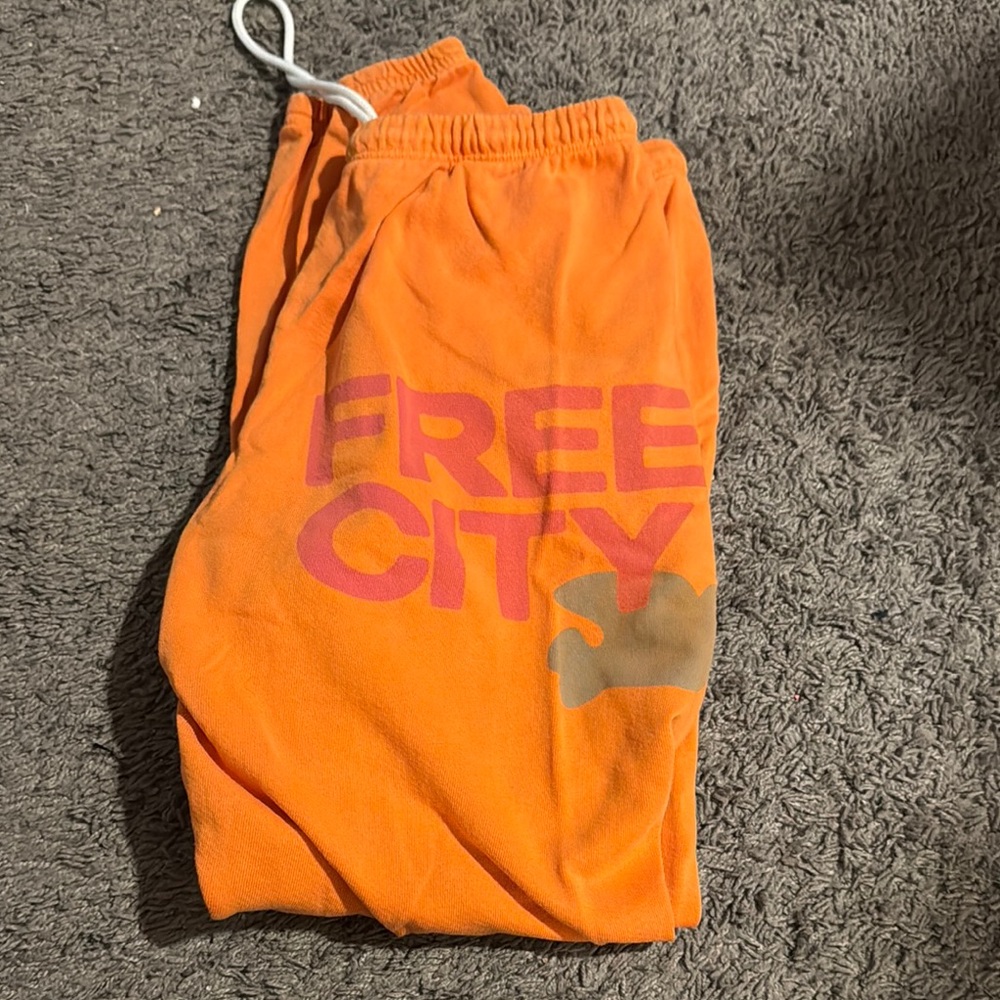 freecity Orange Sweatpants with Elastic Waistband